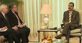 US delegation calls on PM Gilani