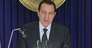 Egypt chaos: Mubarak refuses to step down