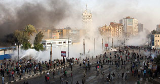 Egypt: At least 102 killed in 7 days of anti-government unrest