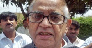 MQM ministers return govt vehicles, vacate offices