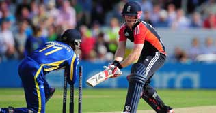 Superb Mahela powers Sri Lanka to a 69 runs win 