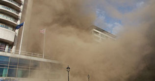 1,500 rescued from London hotel blaze