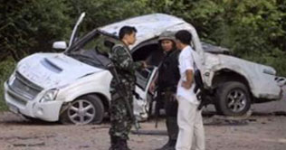 Car bomb goes off during inspection; expert safe