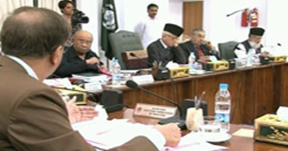 ECP recommends bill for dual nationality election bar