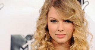 Taylor Swift postpones show because of illness