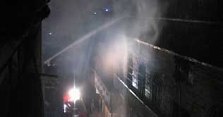 Karachi: Fire guts a factory 