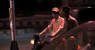 Karachi: Pillion riding ban come into force 