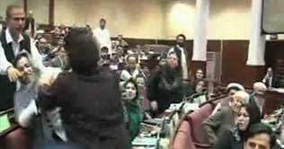 Afghan female parliamentarians brawl in parliament