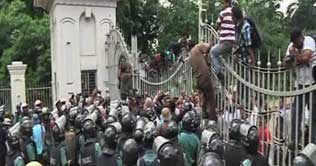 48-hour opposition parties strike in Bangladesh