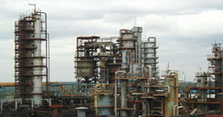 Oil refineries output decreased in 2011