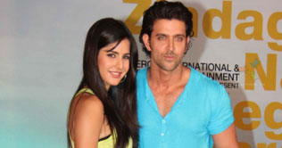 Hrithik, Katrina arrive in Gujarat for film promotion