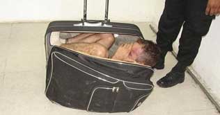 Mexican prisoner attempts suitcase jailbreak 