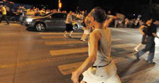 China: Car drifters in public area to be punished