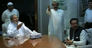 Malik visits Karachi trouble spots; Pagara for Armys help