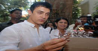 Sarfarosh, Andaz Apna Apna have potential for sequels: Aamir