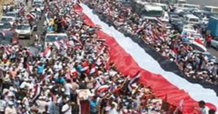 Syrian protesters attack US, French embassies