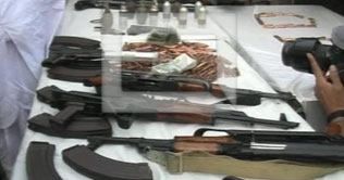  Karachi CIA arrest 7 suspects, seize cache of arms, drugs 