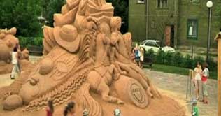 5th sand sculpture festival begins in Latvia