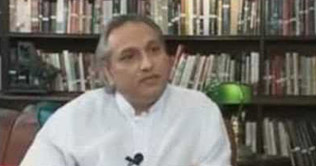 Nadeem Hussain gets leader of the Year award