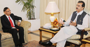 World should work to end terrorism: Gilani