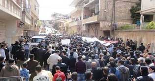 Syrian protests: 32 activists shot dead 