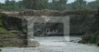 Canal breach inundates three villages