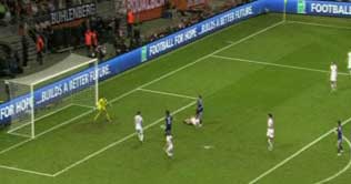 FIFA womens World Cup: Japan beat US on penalties 