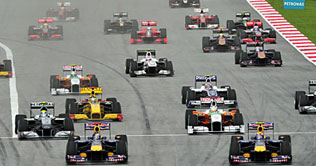 Russia: Formula One cars put on display