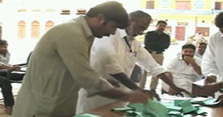 AJK elections, PPP wins LA 16, MQM wins two seats of Karachi