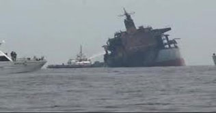 21 Pakistanis make a narrow escape