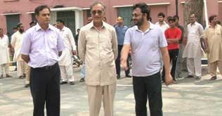 Educationists lash out at UET authorities 