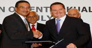 Australia, Malaysia sign controversial refugees swap deal