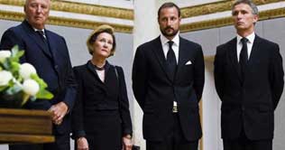 Norway peace rally: Norwegian observe silence