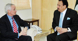 Rehman meets Munter to discuss bilateral ties