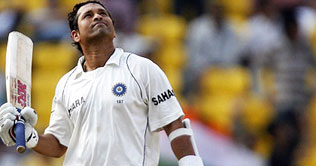 Tendulkar loses two points in ICC ranking