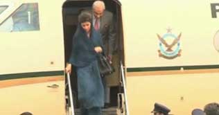 New Delhi: Pak, India foreign ministers to meet today 