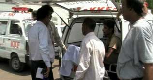 Karachi violence: Death toll reaches 10