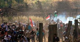 Four killed, pipeline blown up ahead of Syria demos