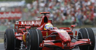 Red Bull's Vettel on pole in Hungary