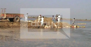 Thal: Canal breach submerges villages