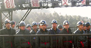 21 workers killed in  flooded coal mines in China