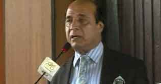 Khosa vows not to let democracy go off track