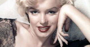 Costumes of legendry Hollywood stars set for sale 