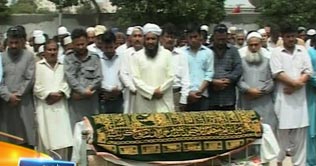 Funeral prayer of youth killed by Rangers offered