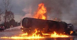 NATO oil tanker blown in Torkham