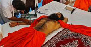 Indian yoga guru Baba Ramdev hospitalised