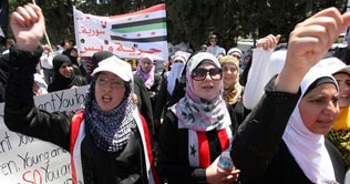 Anti Assad protest outside UN headquarters in New York 