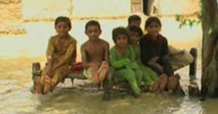 DG Khan: Flood in Koh-e-Suleman inundates villages