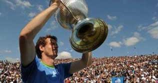 Murray wins second Queen's Club title