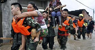 105 killed in China floods, landslides